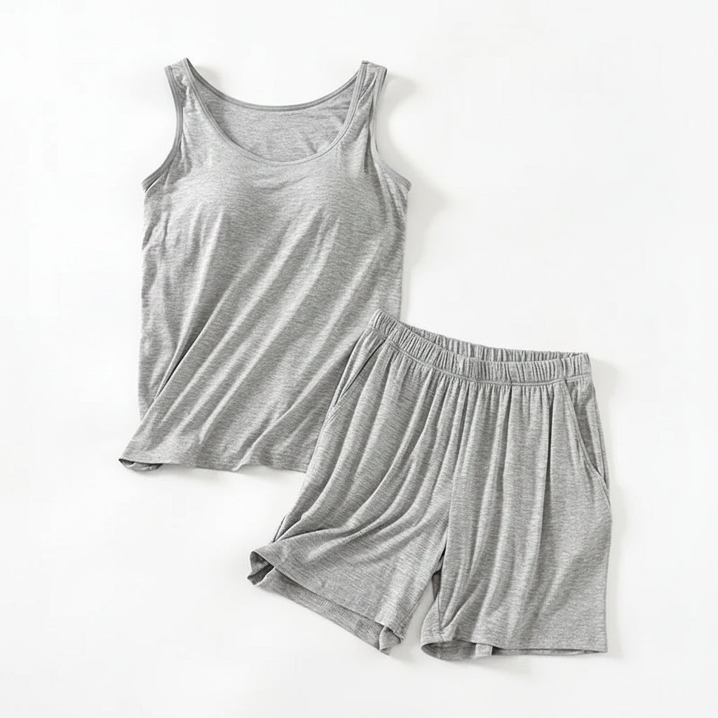 Pyjama-Set mit integriertem BH, T-Shirt und Shorts