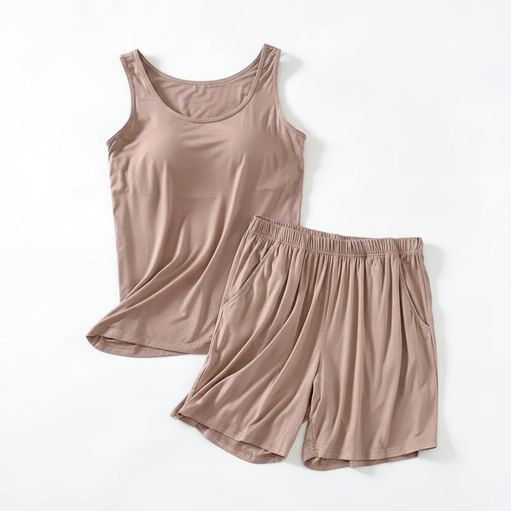 Pyjama-Set mit integriertem BH, T-Shirt und Shorts