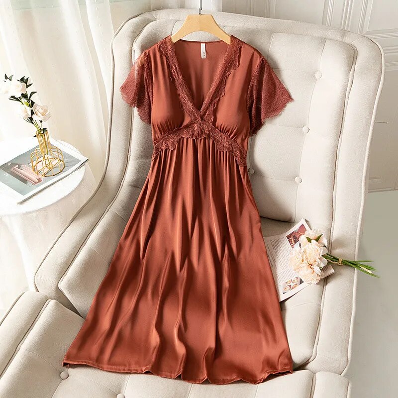 Lace Satin dress with Removable Bra Cups M / White Lace Satin dress with Removable Bra Cups M / White