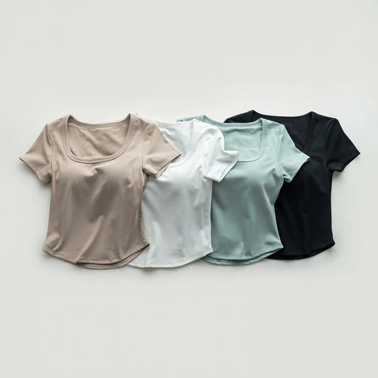 T-Shirt mit integriertem BH und Ärmeln
